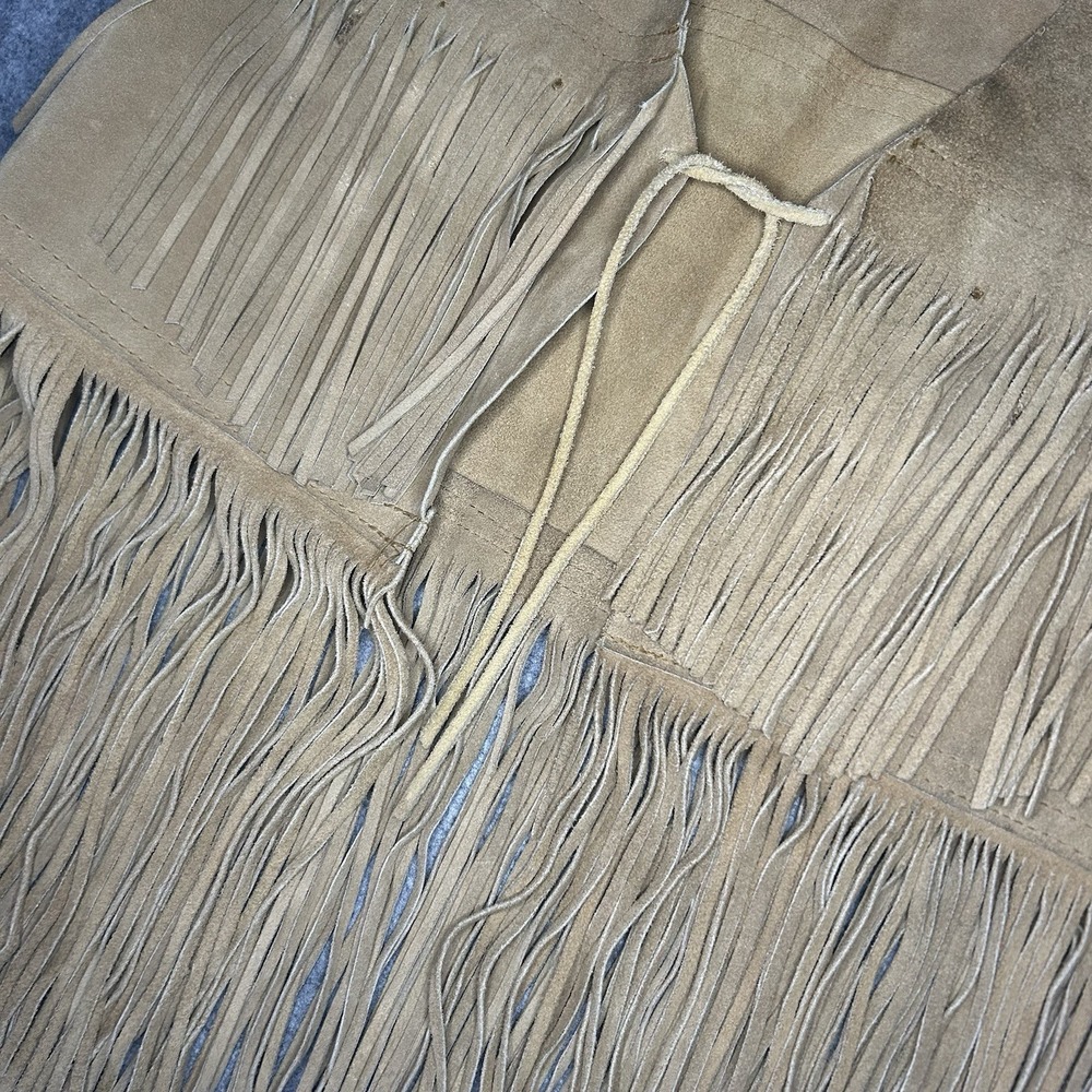 Vtg 70s Women's S Cropped Beige Suede Leather Fringe Vest Handmade - Picture 5 of 13